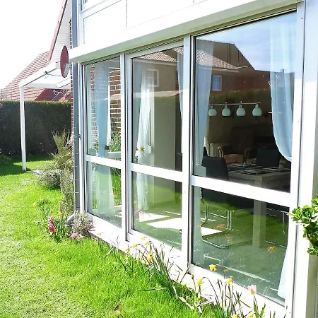 Aquantis By Interhome *