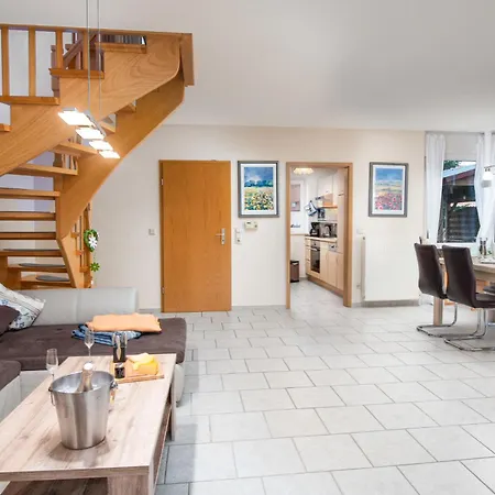 Aquantis By Interhome